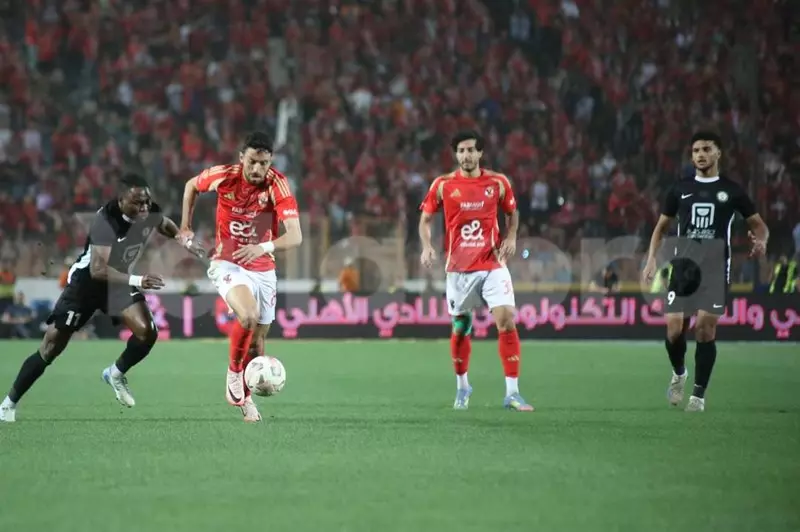 طاهر محمد طاهر - الأهلي 